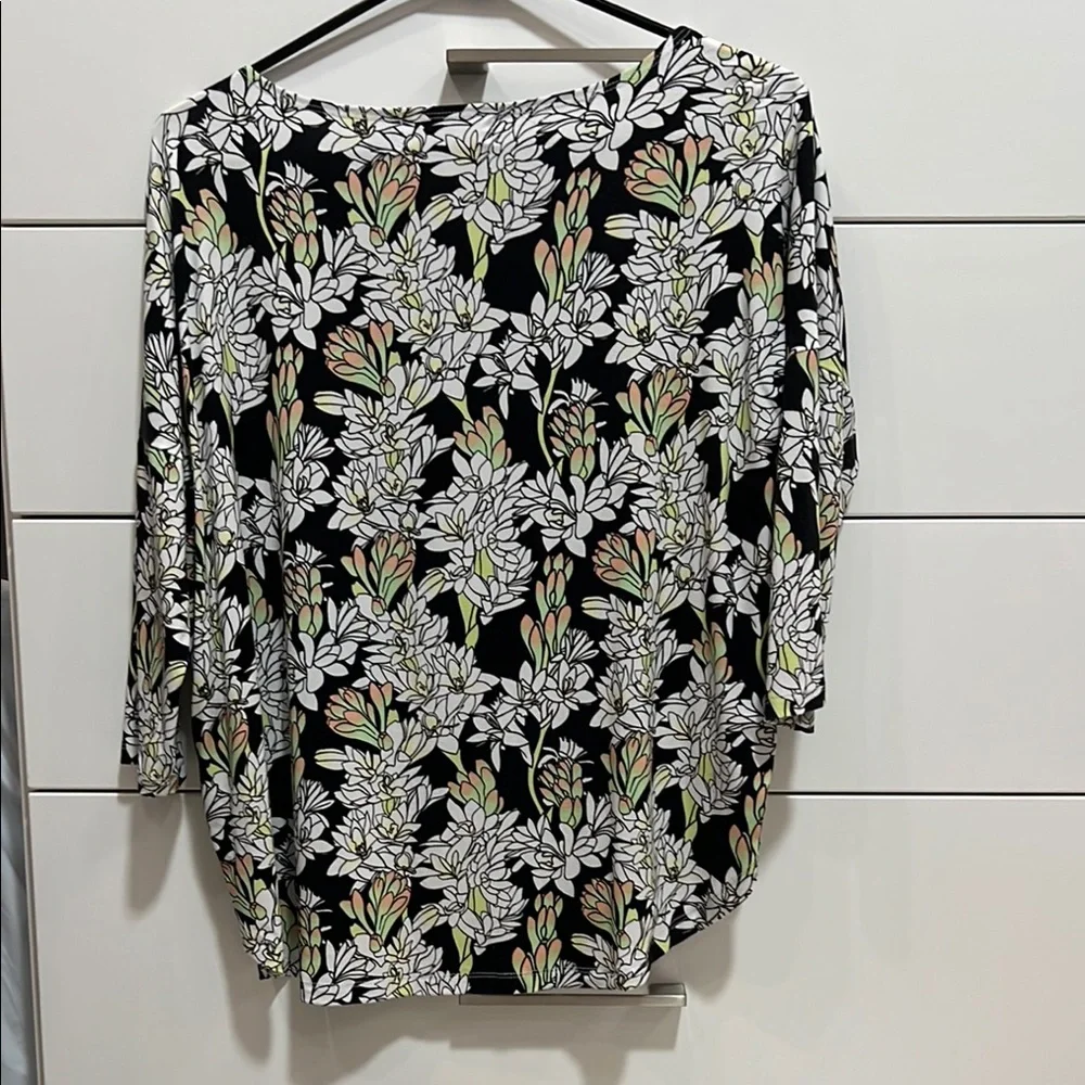 Fighting Eel EUC top Winona Black and White 3/4 Sleeve Blouse - Picture 2 of 4